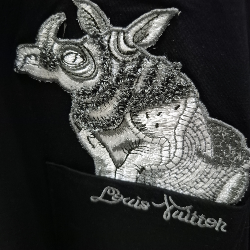 LOUIS VUITTON Authentic Black T-Shirt with Silver Rhino Patch